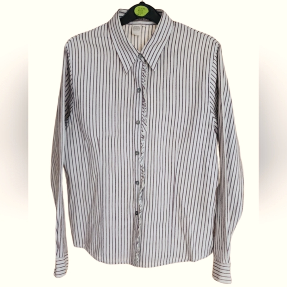 Isabella Bird Women's Button-up Blouse Medium‎ Size